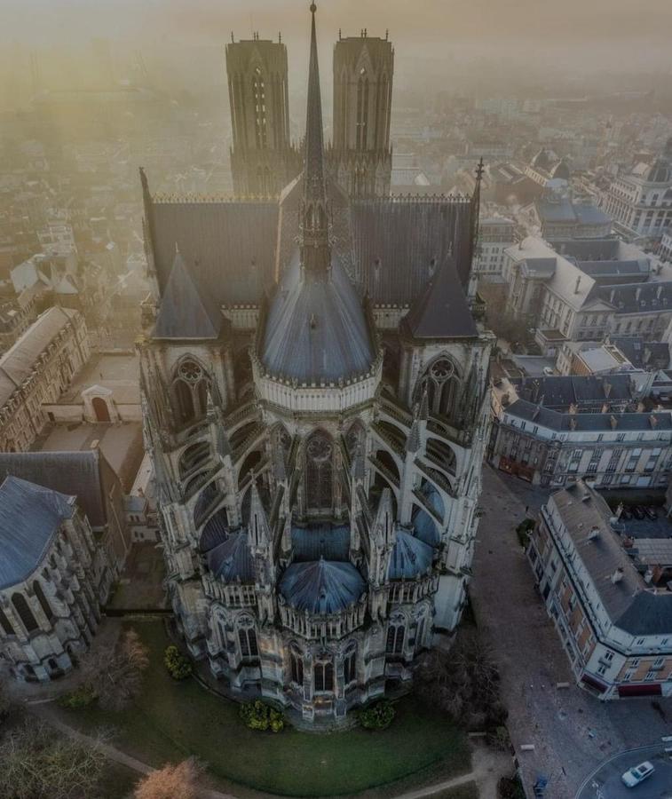 La Place Des Sacres, Proche Gare Et Centre Remeš Exteriér fotografie